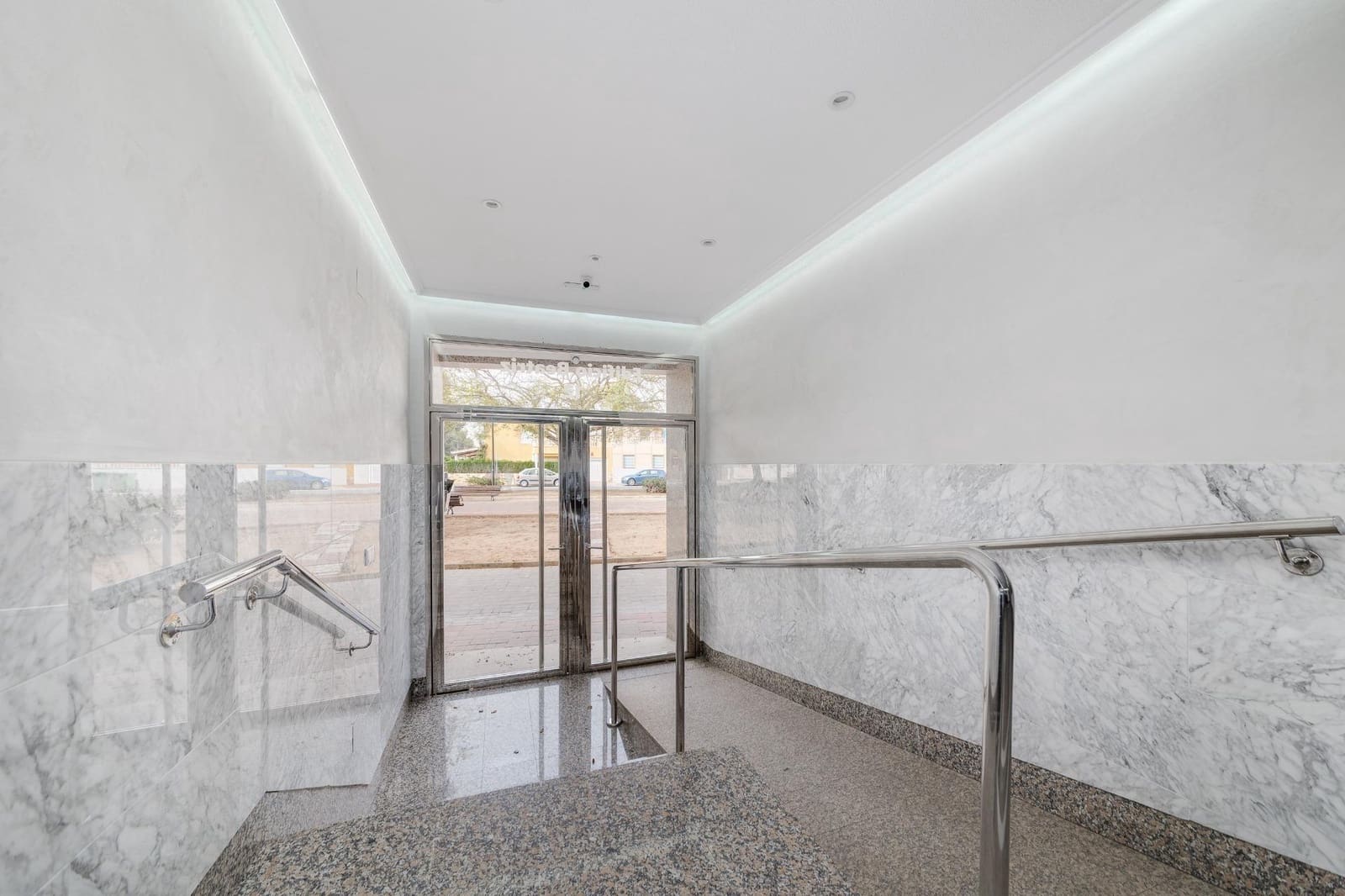 3 Zimmer Wohnung zu verkaufen in Torrevieja - 136.999 € (Ref: 9379151)