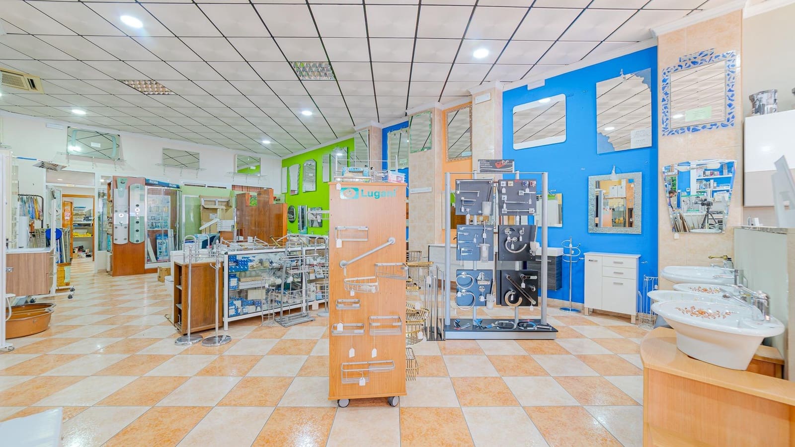 Erhverv til salg i Torrevieja - € 449.999 (Ref: 9382705)