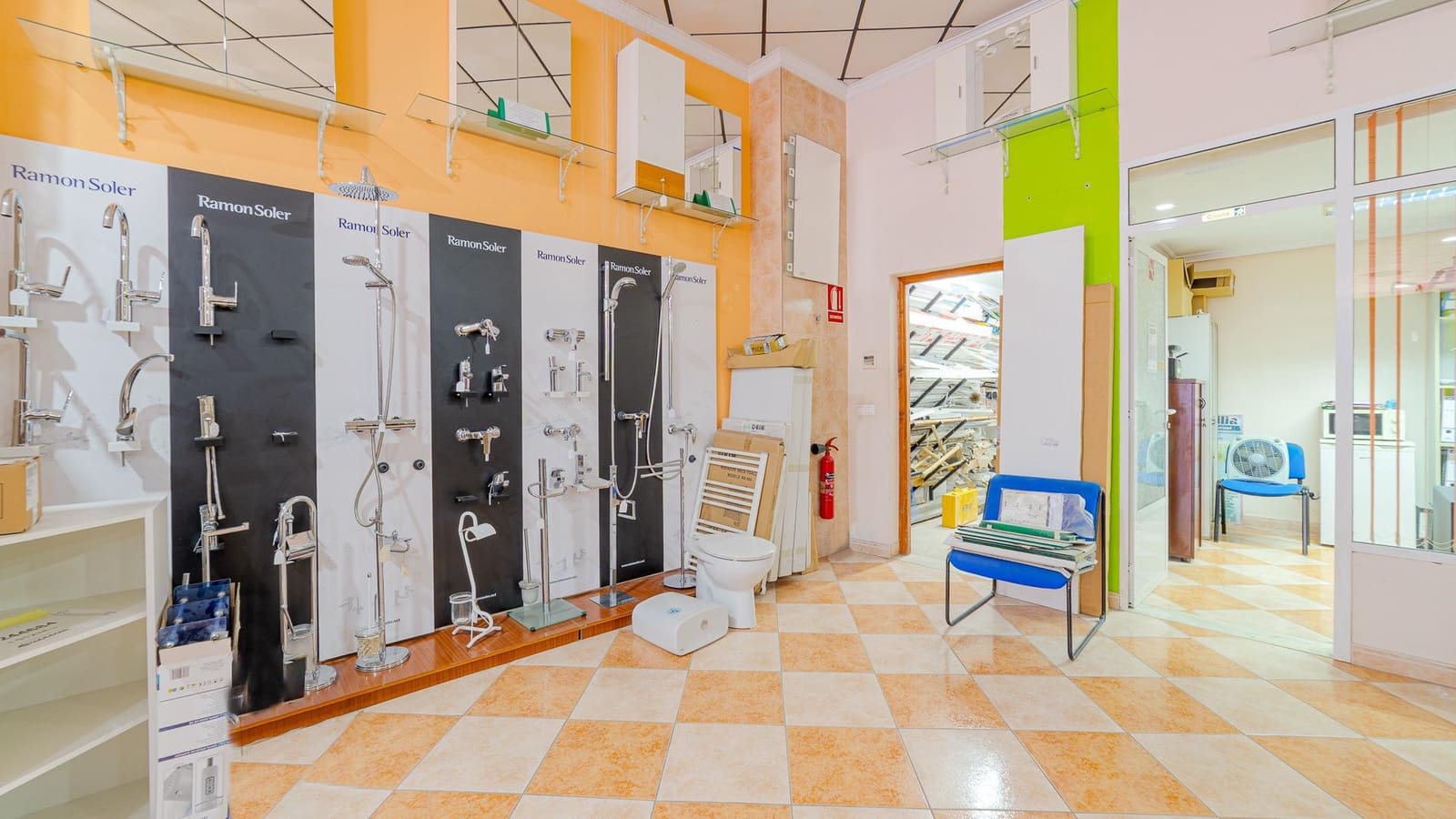 Erhverv til salg i Torrevieja - € 449.999 (Ref: 9382705)