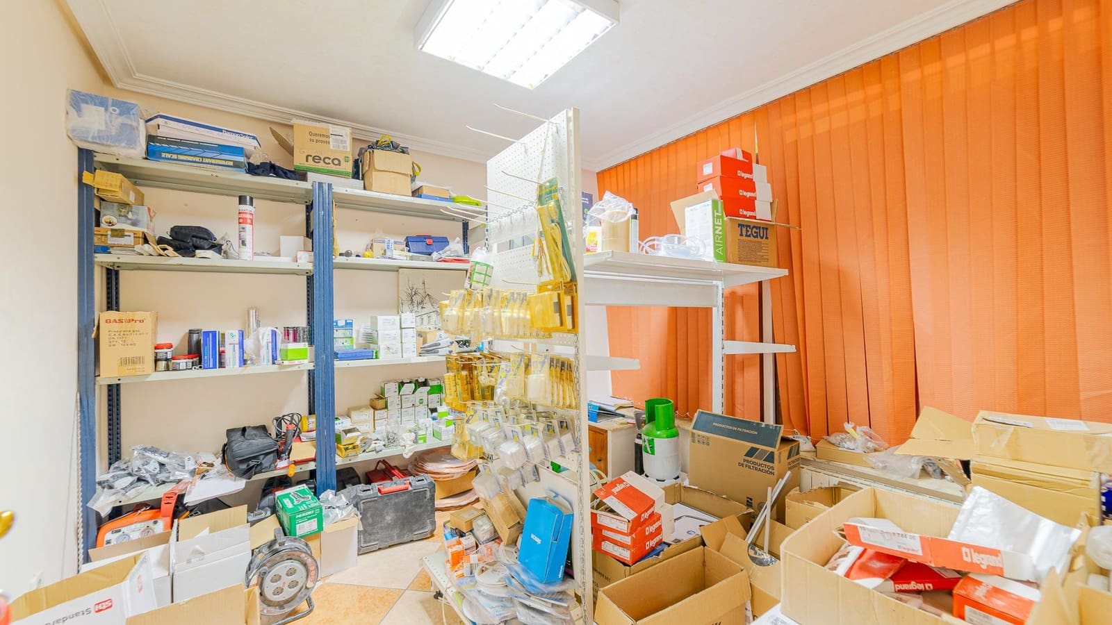 Erhverv til salg i Torrevieja - € 449.999 (Ref: 9382705)