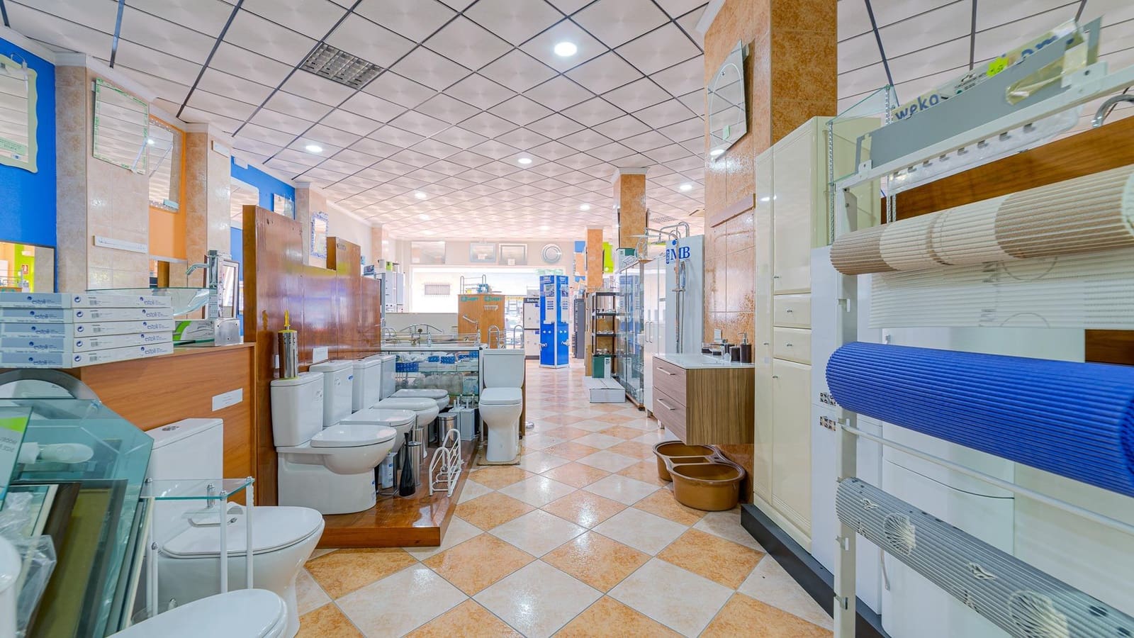 Erhverv til salg i Torrevieja - € 449.999 (Ref: 9382705)