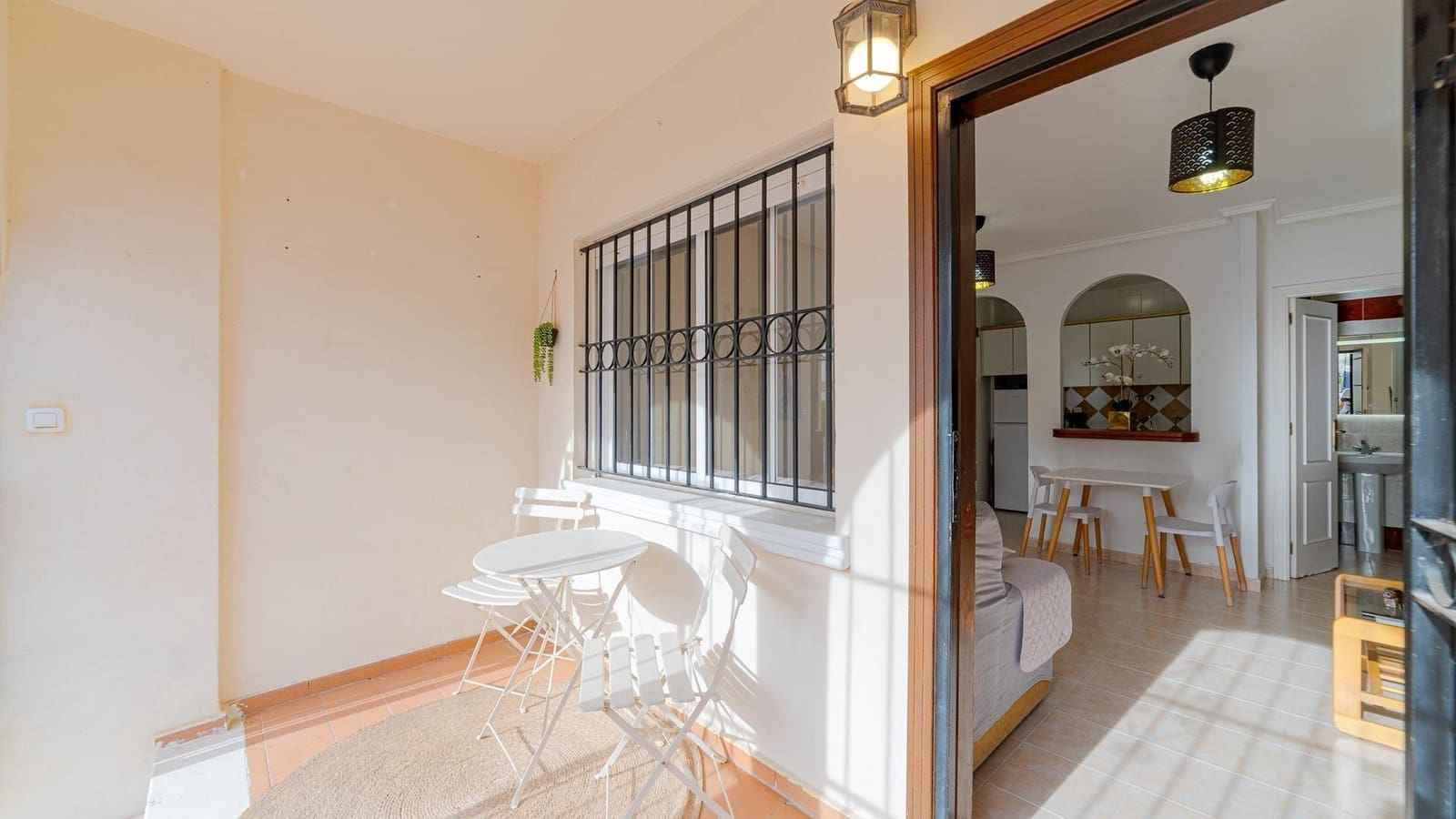 2 chambre Appartement à vendre à Torrevieja avec piscine - 139 999 € (Ref: 9385462)