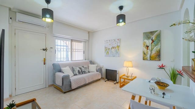 2 slaapkamer Appartement te koop in El Acequión - Los Náufragos, Torrevieja met zwembad - € 134.999 (Ref: 9385462)