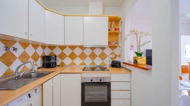 2 slaapkamer Appartement te koop in El Acequión - Los Náufragos, Torrevieja met zwembad - € 134.999 (Ref: 9385462)