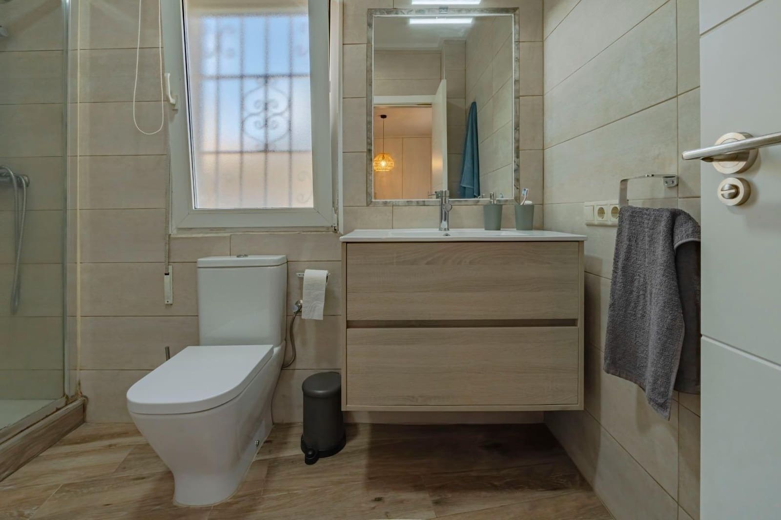 3 bedroom Villa for sale in Torrevieja with pool garage - € 299,999 (Ref: 9385464)