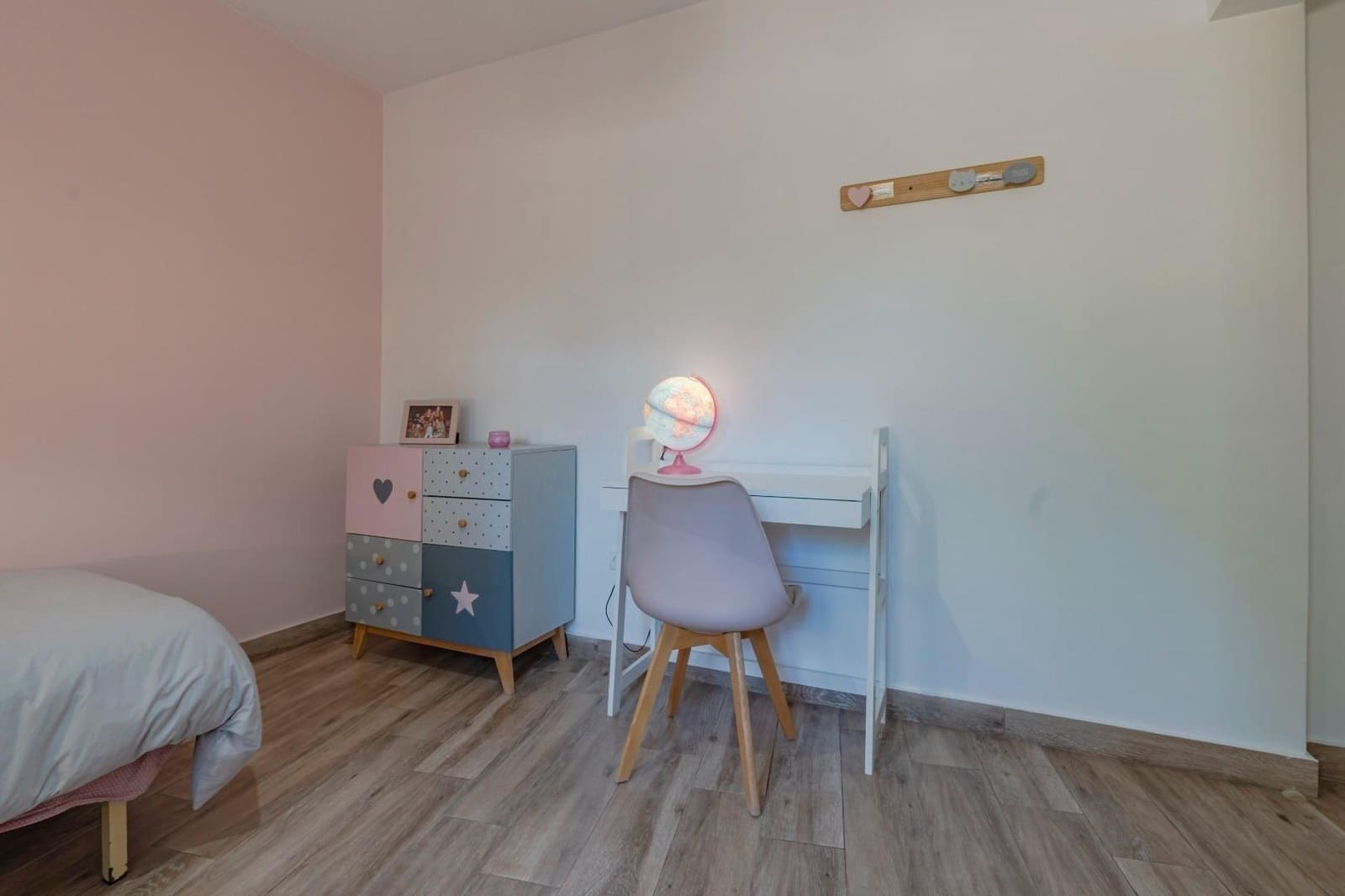 3 bedroom Villa for sale in Torrevieja with pool garage - € 299,999 (Ref: 9385464)