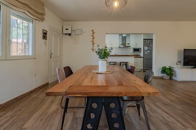 3 camera da letto Villa in vendita in Los Balcones - Los Altos, Torrevieja con piscina garage - 299.999 € (Rif: 9385464)