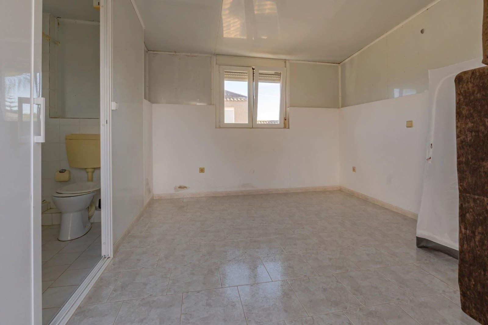 3 bedroom Villa for sale in Torrevieja with pool garage - € 299,999 (Ref: 9385464)