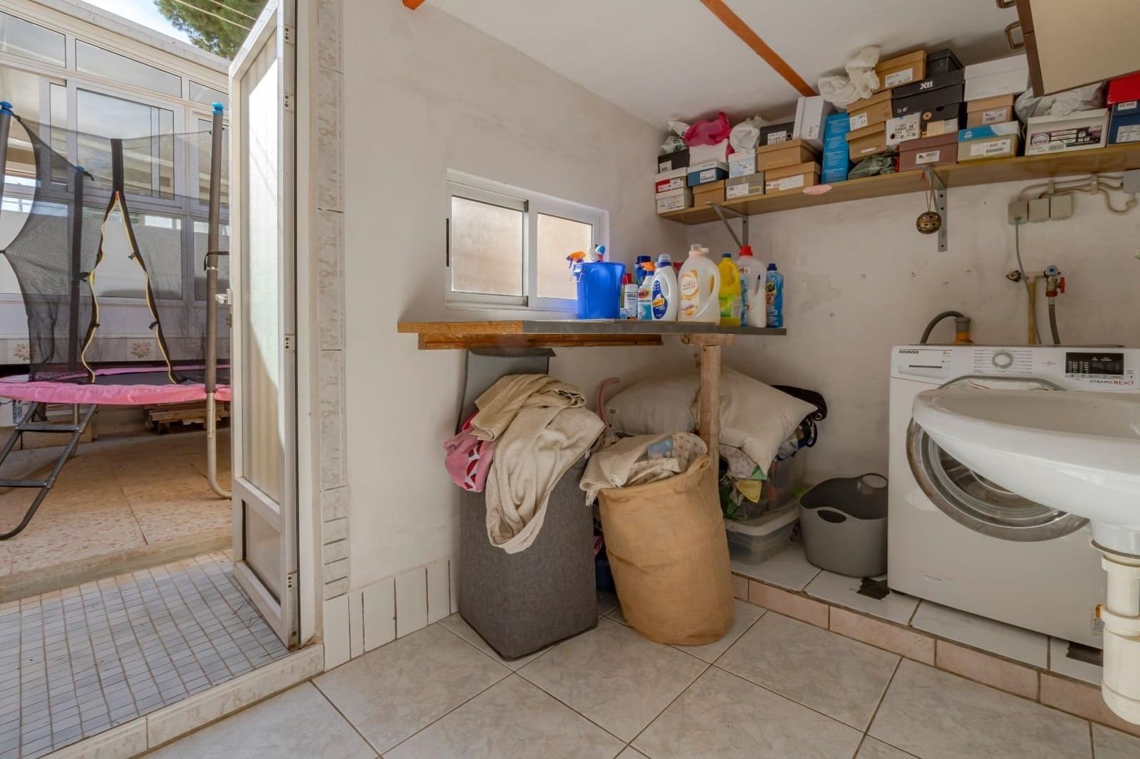 3 bedroom Villa for sale in Torrevieja with pool garage - € 299,999 (Ref: 9385464)