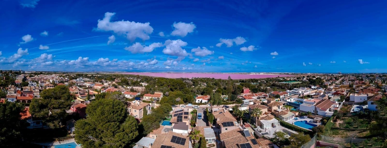 3 bedroom Villa for sale in Torrevieja with pool garage - € 299,999 (Ref: 9385464)