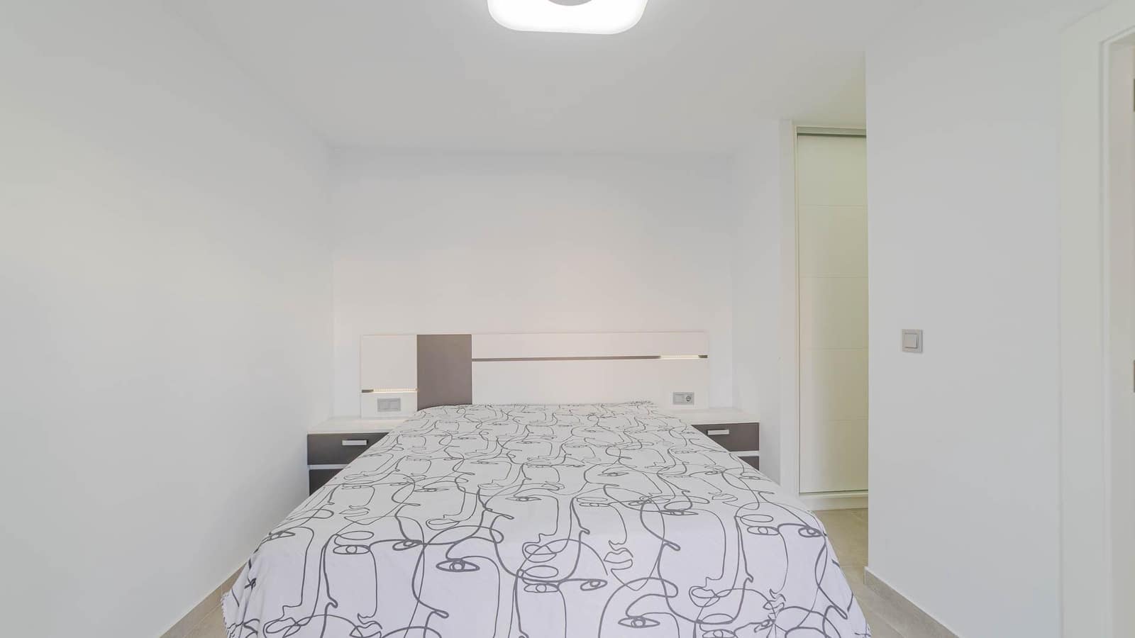 4 sovrum Lägenhet till salu i Daya Vieja med pool - 359 999 € (Ref: 9388034)