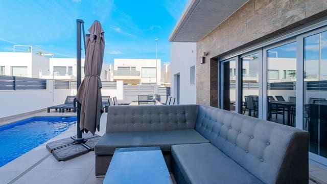 4 sovrum Lägenhet till salu i Daya Vieja med pool - 359 999 € (Ref: 9388034)