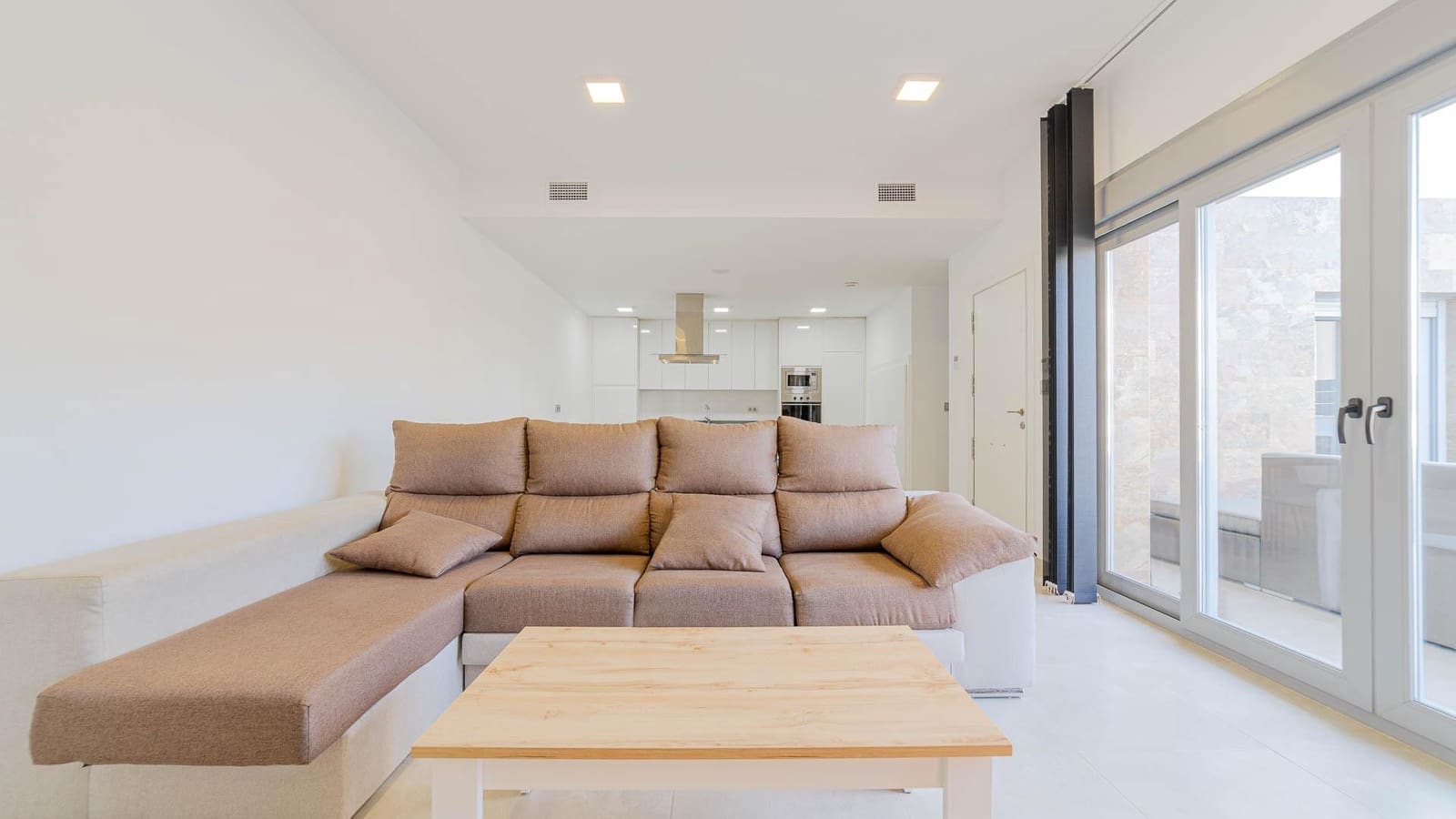 4 bedroom Apartment for sale in Daya Vieja with pool - € 349,999 (Ref: 9388034)