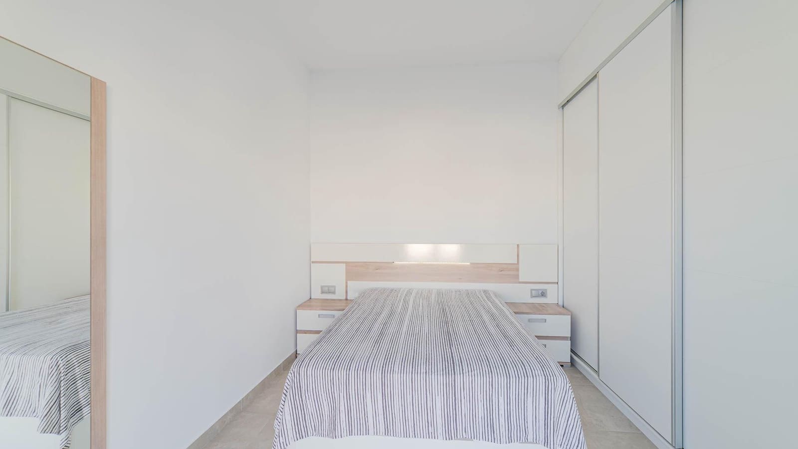 4 bedroom Apartment for sale in Daya Vieja with pool - € 349,999 (Ref: 9388034)