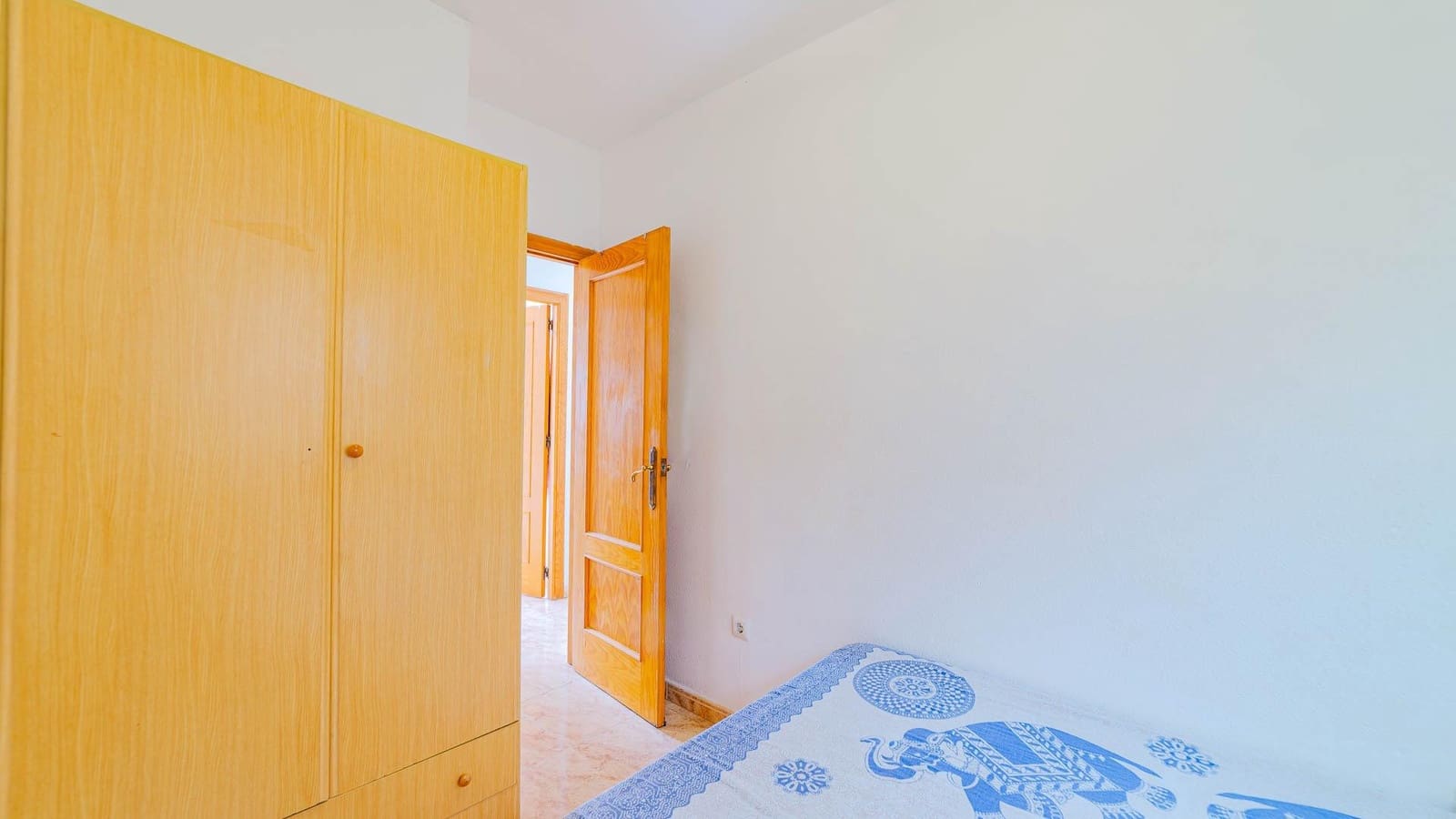 2 soveværelse Lejlighed til salg i Torrevieja med swimmingpool - € 139.999 (Ref: 9396117)