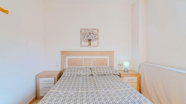 2 slaapkamer Appartement te koop in Antonio Machado, Torrevieja met zwembad - € 139.999 (Ref: 9396117)