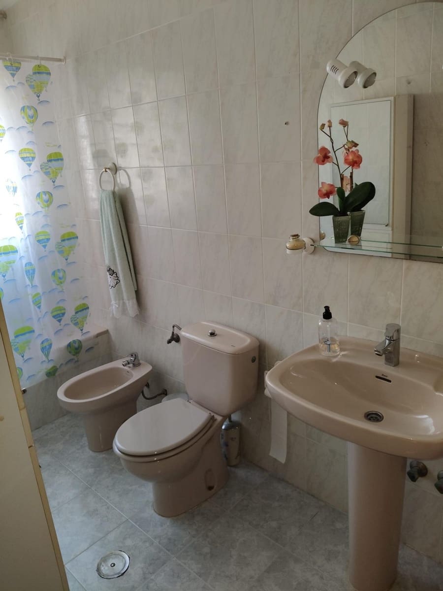 3 sypialnia Dom szeregowy na sprzedaż w Jacarilla z garażem - 135 999 € (Ref: 9398595)