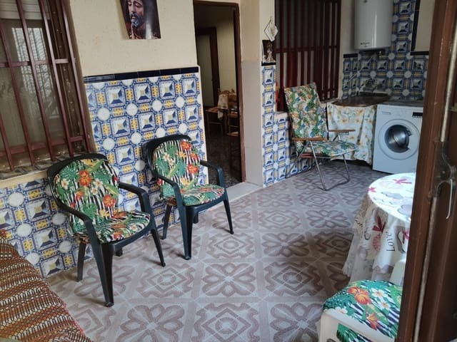 3 bedroom Terraced Villa for sale in Jacarilla with garage - € 135,999 (Ref: 9398595)