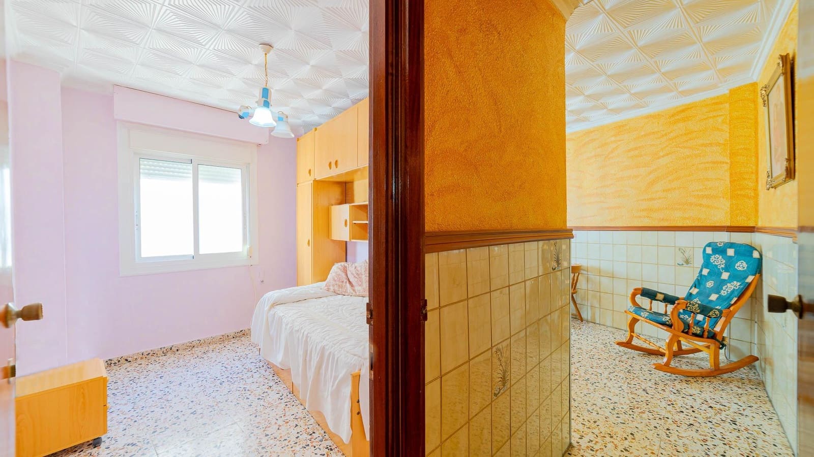 4 makuuhuone Huoneisto myytävänä paikassa Redovan - 79 999 € (Ref: 9406559)