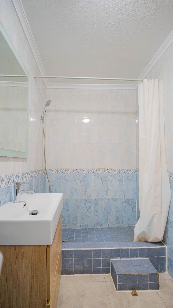 2 bedroom Bungalow for sale in Orihuela with pool - € 109,999 (Ref: 9411113)