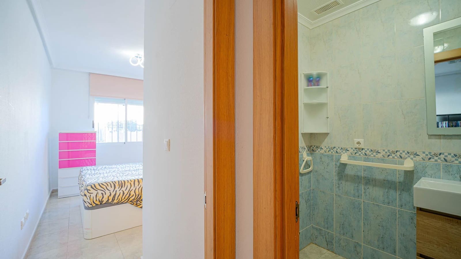 2 bedroom Bungalow for sale in Orihuela with pool - € 109,999 (Ref: 9411113)