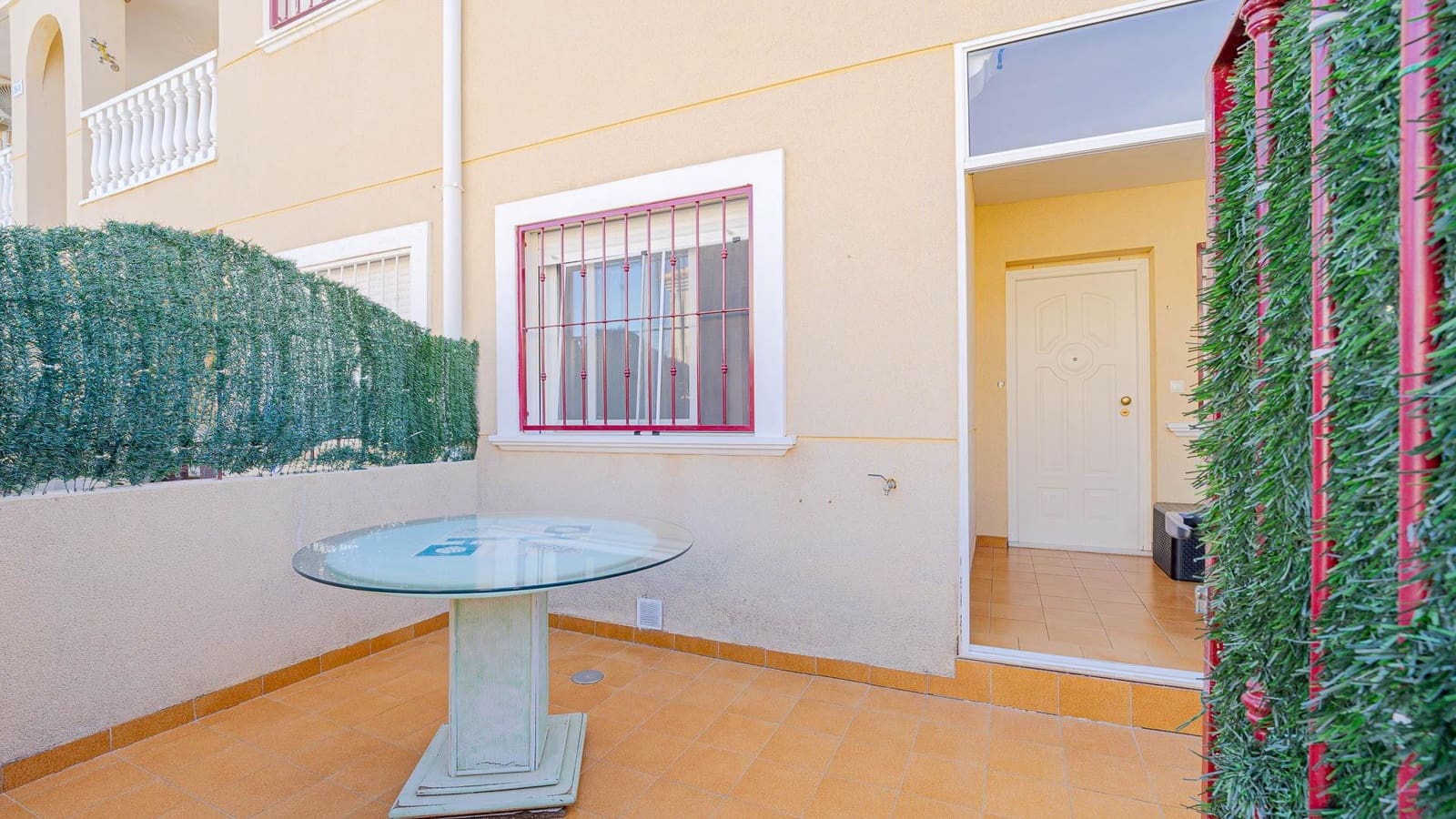 2 bedroom Bungalow for sale in Orihuela with pool - € 109,999 (Ref: 9411113)