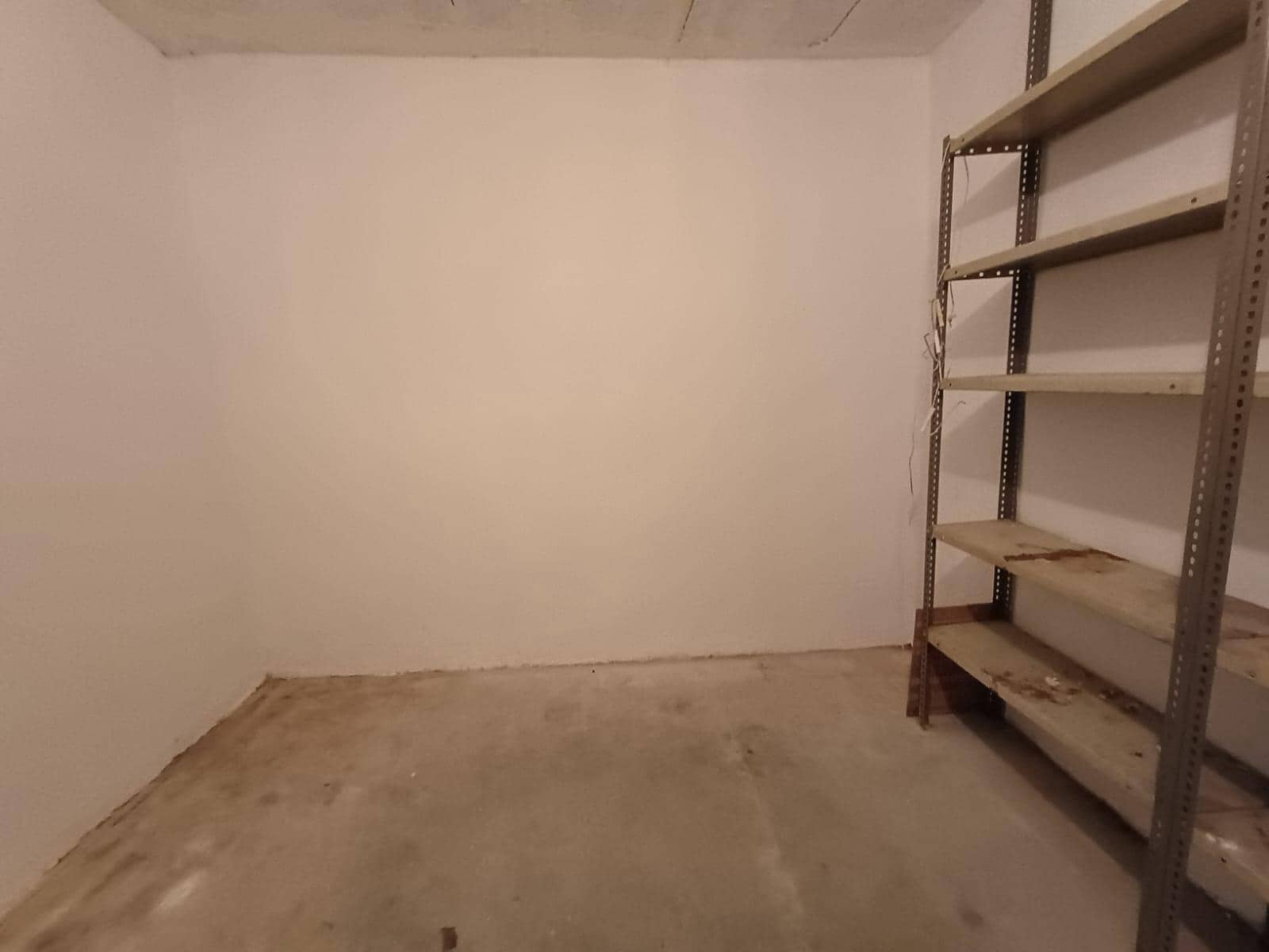 Garage in vendita in Torrevieja - 9.999 € (Rif: 9440661)