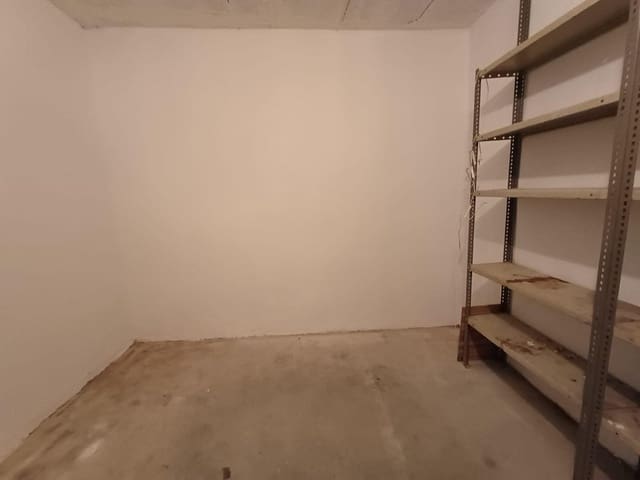 Garage in vendita in Puerto Deportivo, Torrevieja - 9.999 € (Rif: 9440661)