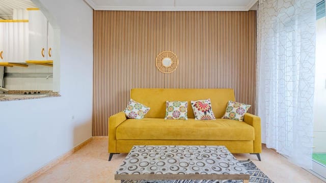 Apartamento de 2 habitaciones en Parque de las Naciones, Torrevieja en venta con piscina - 124.999 € (Ref: 9440674)