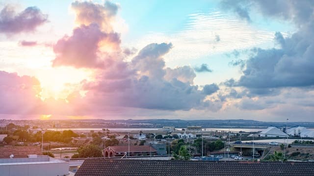 2 sovrum Lägenhet till salu i Parque de las Naciones, Torrevieja med pool - 124 999 € (Ref: 9440674)