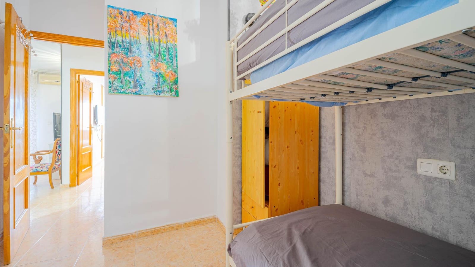 2 bedroom Apartment for sale in Torrevieja with pool - € 124,999 (Ref: 9440674)