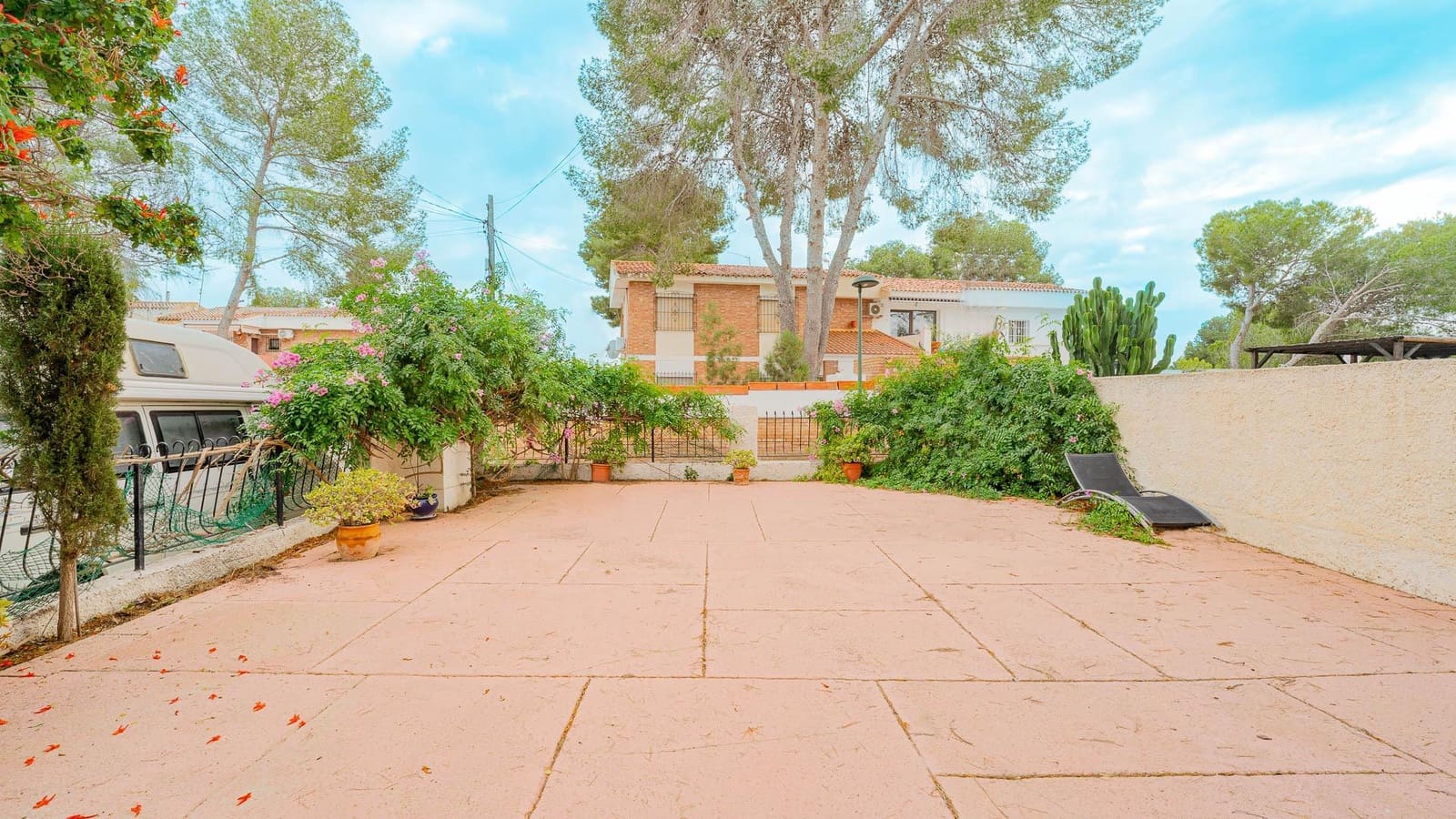 3 bedroom Bungalow for sale in Pinar de Campoverde with pool - € 174,999 (Ref: 9452244)