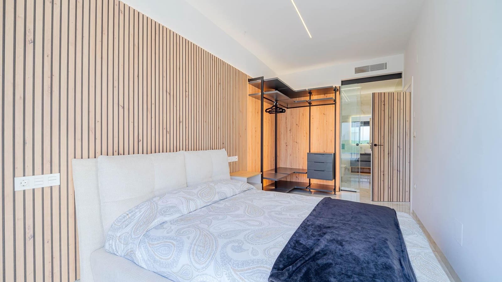 3 bedroom Villa for sale in Algorfa with pool - € 480,000 (Ref: 9470522)