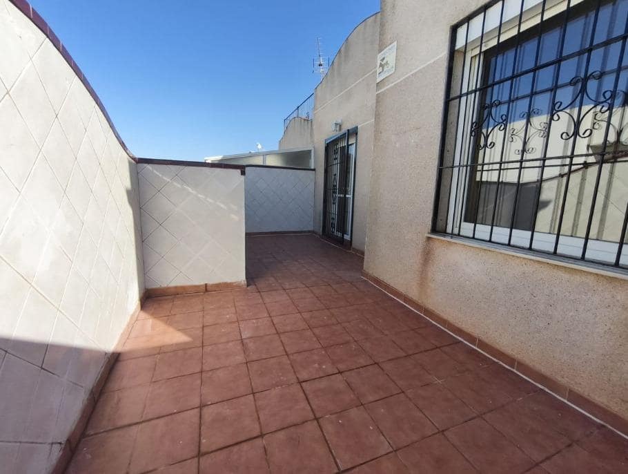 3 Zimmer Apartment zu verkaufen in Los Balcones mit Pool - 149.000 € (Ref: 9470523)