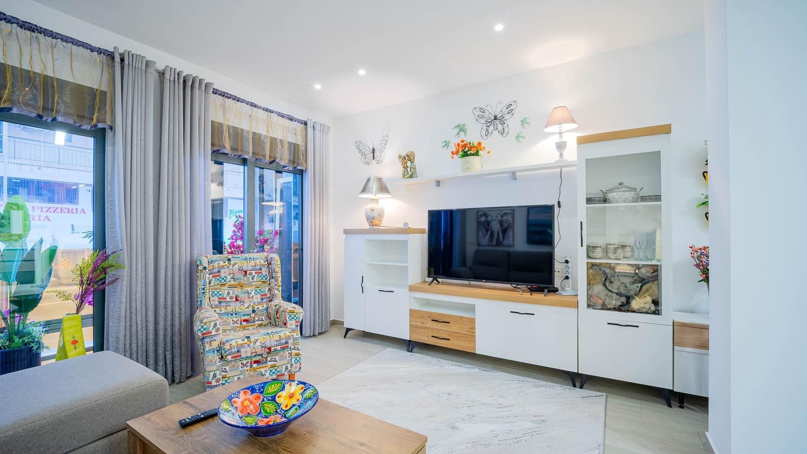 1 sypialnia Apartament na sprzedaż w Torrevieja z basenem - 199 000 € (Ref: 9470527)