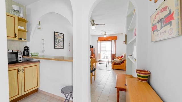 Apartamento de 2 habitaciones en La Veleta, Torrevieja en venta - 124.999 € (Ref: 9497516)