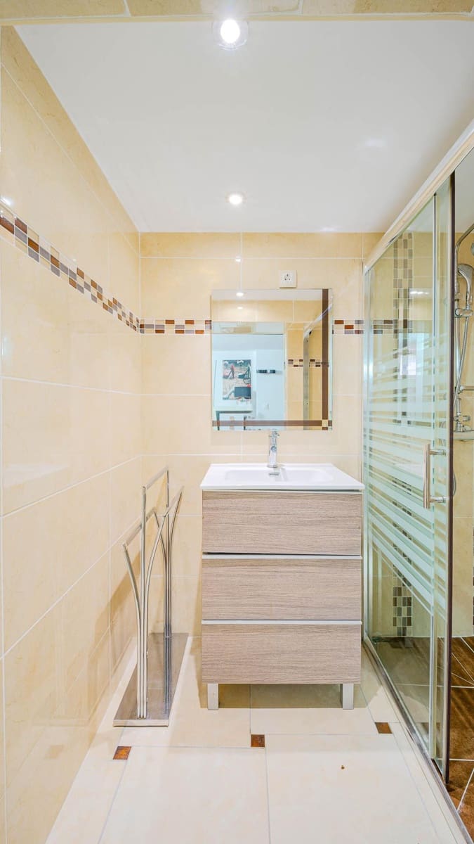 6 camera da letto Villa in vendita in La Florida con piscina garage - 297.999 € (Rif: 9520858)