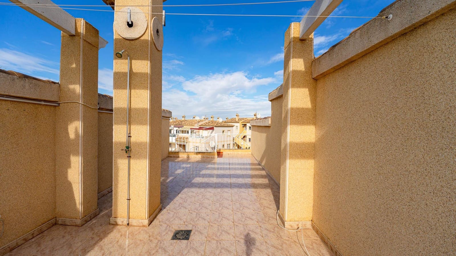 6 camera da letto Villa in vendita in La Florida con piscina garage - 297.999 € (Rif: 9520858)