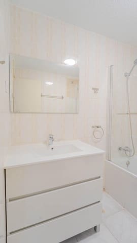 Studio til salgs i Puerto Deportivo, Torrevieja - € 89 999 (Ref: 9527810)