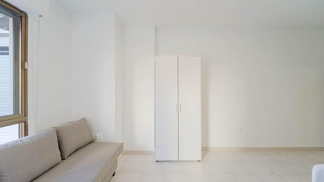Studio til salgs i Puerto Deportivo, Torrevieja - € 89 999 (Ref: 9527810)
