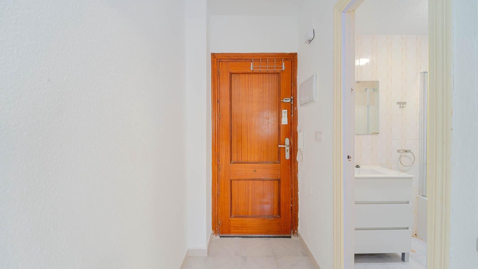 Studio til salgs i Torrevieja - € 89 999 (Ref: 9527810)