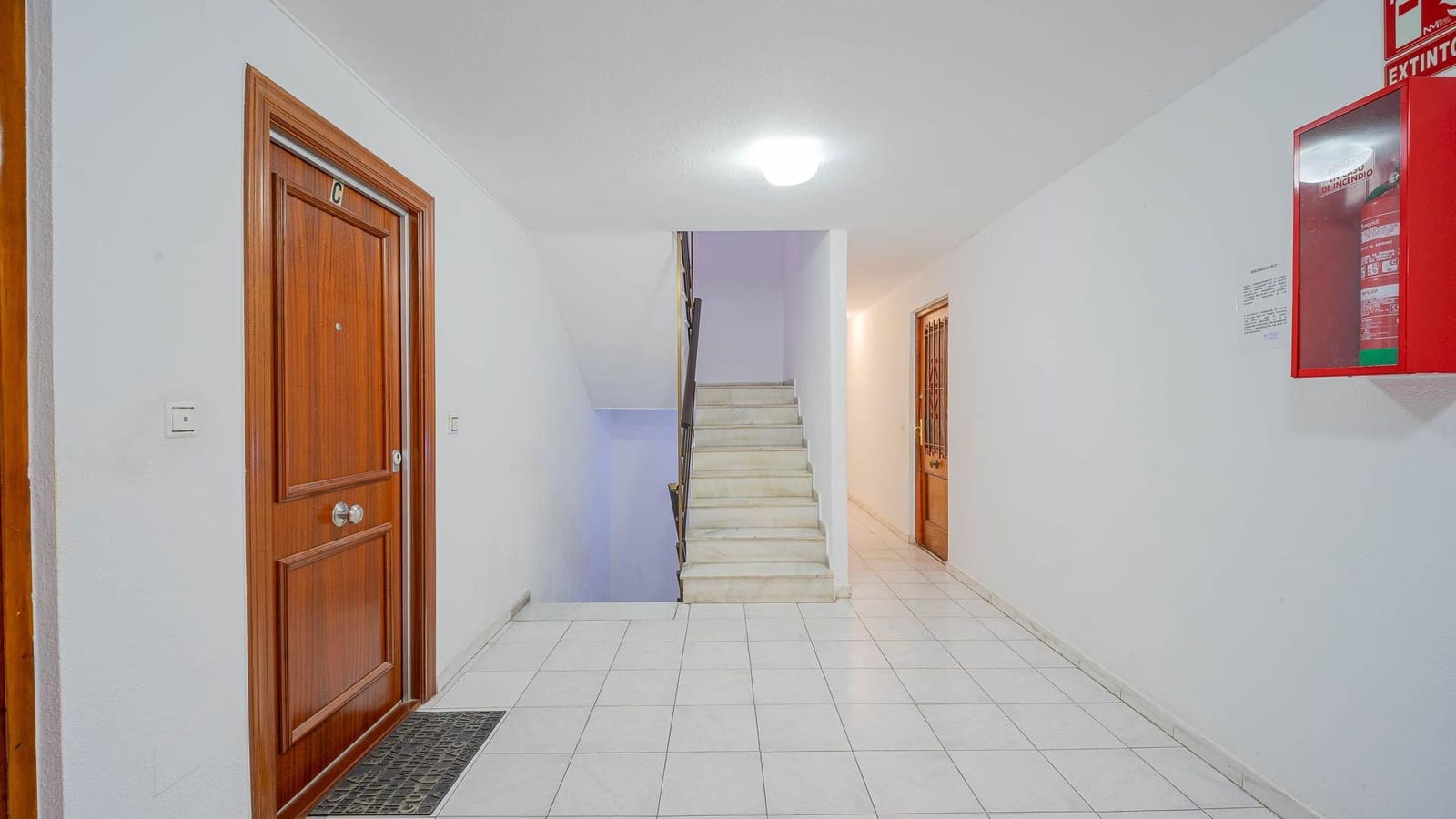 Studio til salgs i Torrevieja - € 89 999 (Ref: 9527810)