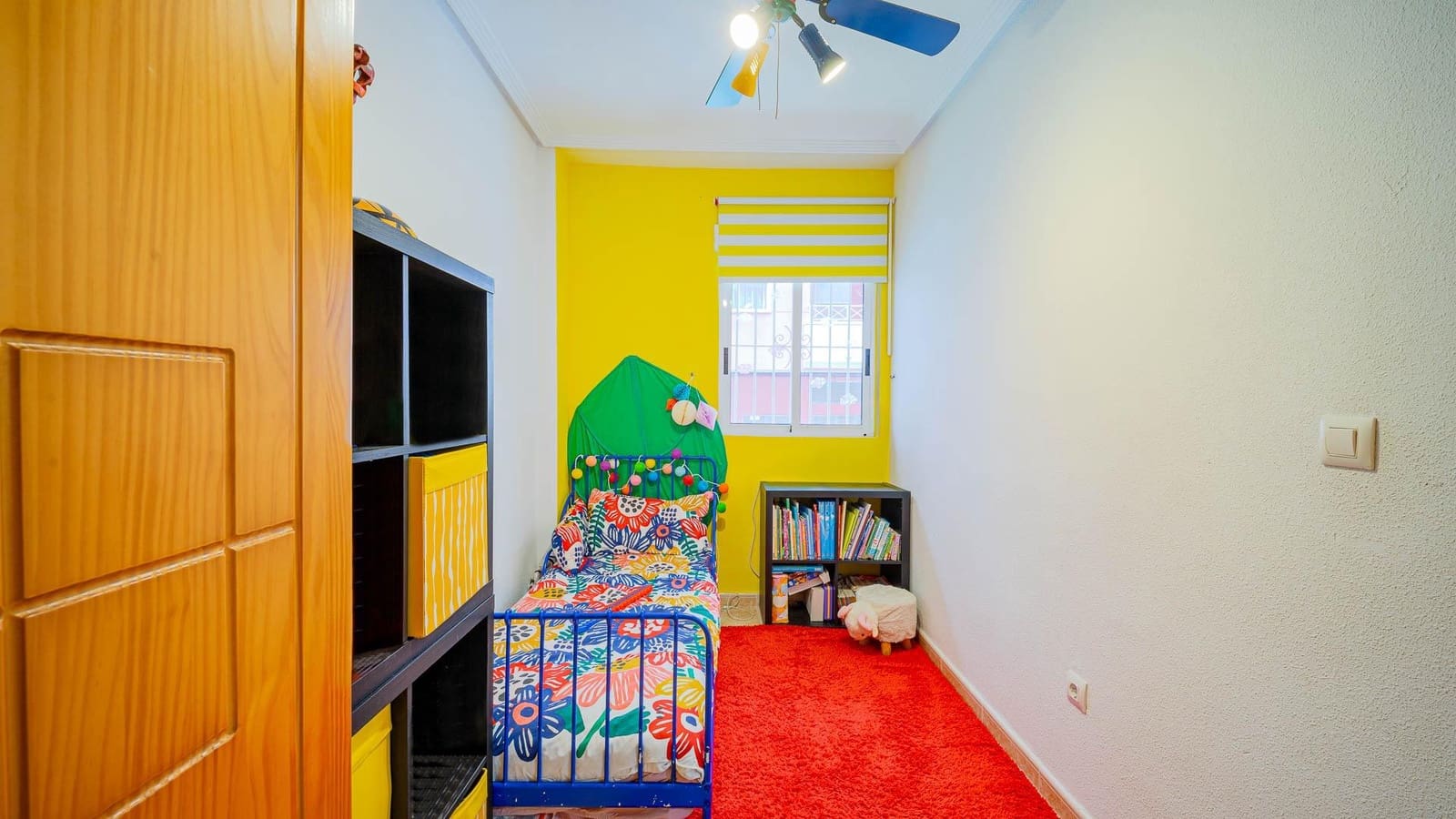 2 makuuhuone Huoneisto myytävänä paikassa Torrevieja mukana uima-altaan - 99 999 € (Ref: 9532344)