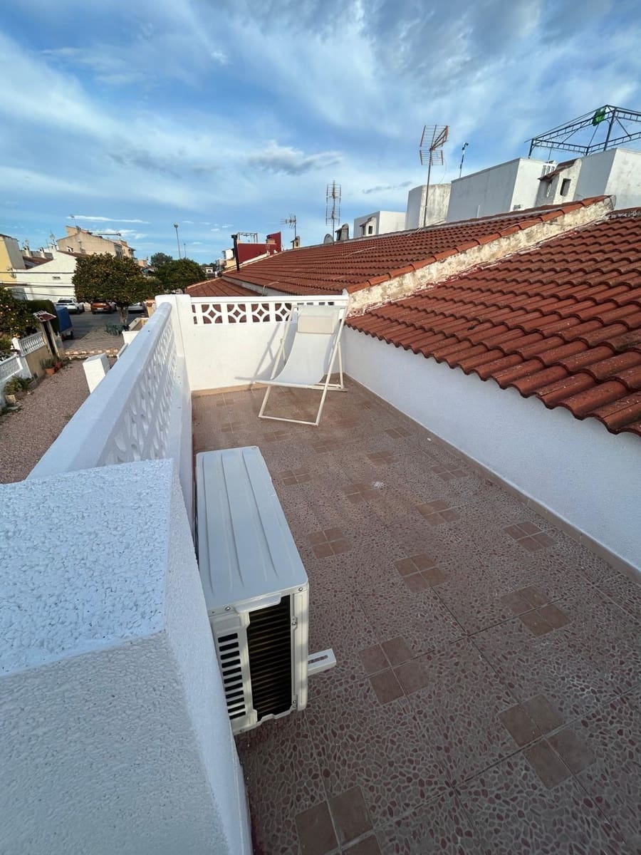 2 soveværelse Rækkehus til salg i Torrevieja - € 149.000 (Ref: 9532345)