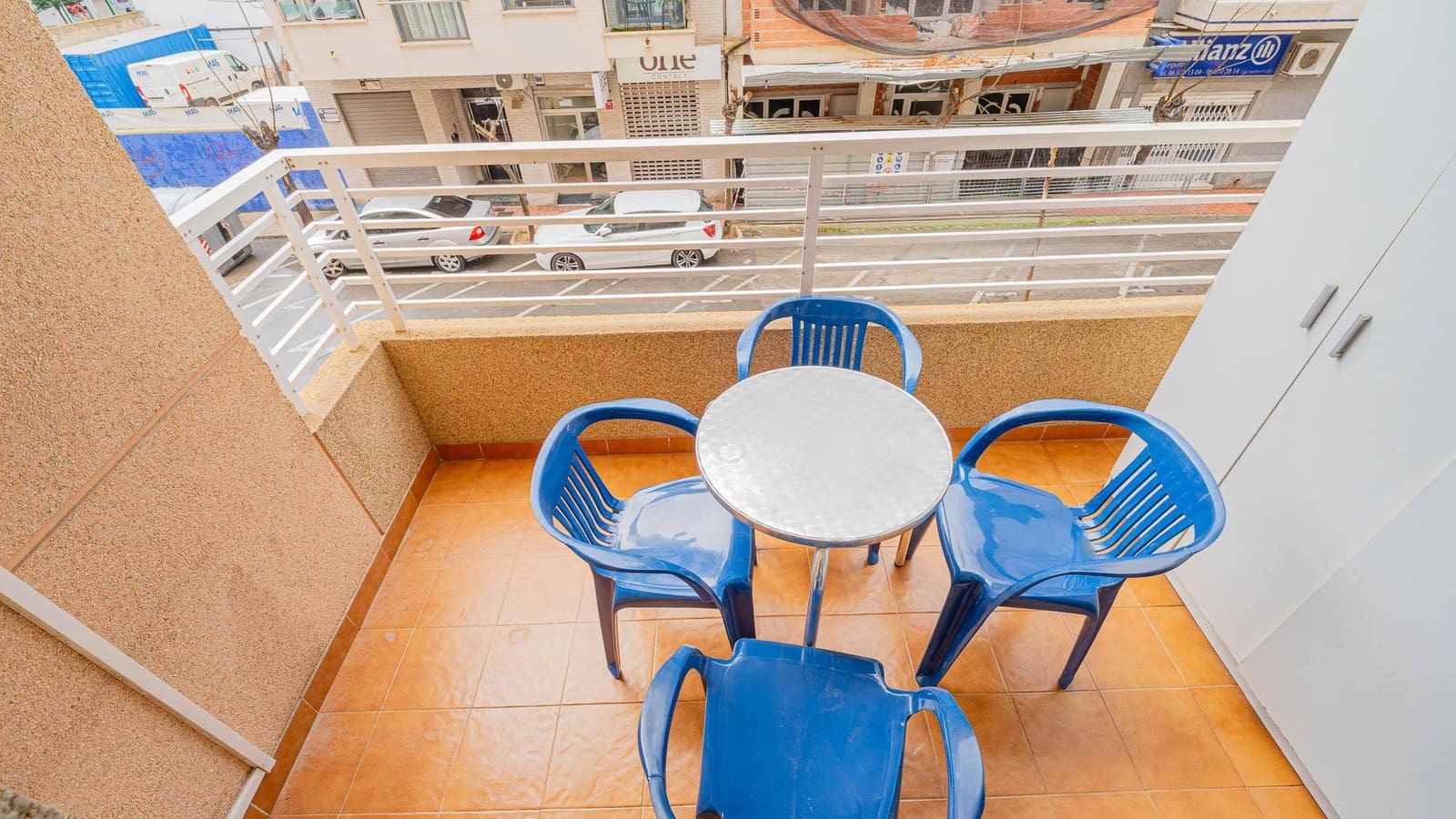 2 slaapkamer Appartement te koop in Torrevieja met zwembad - € 119.999 (Ref: 9548380)