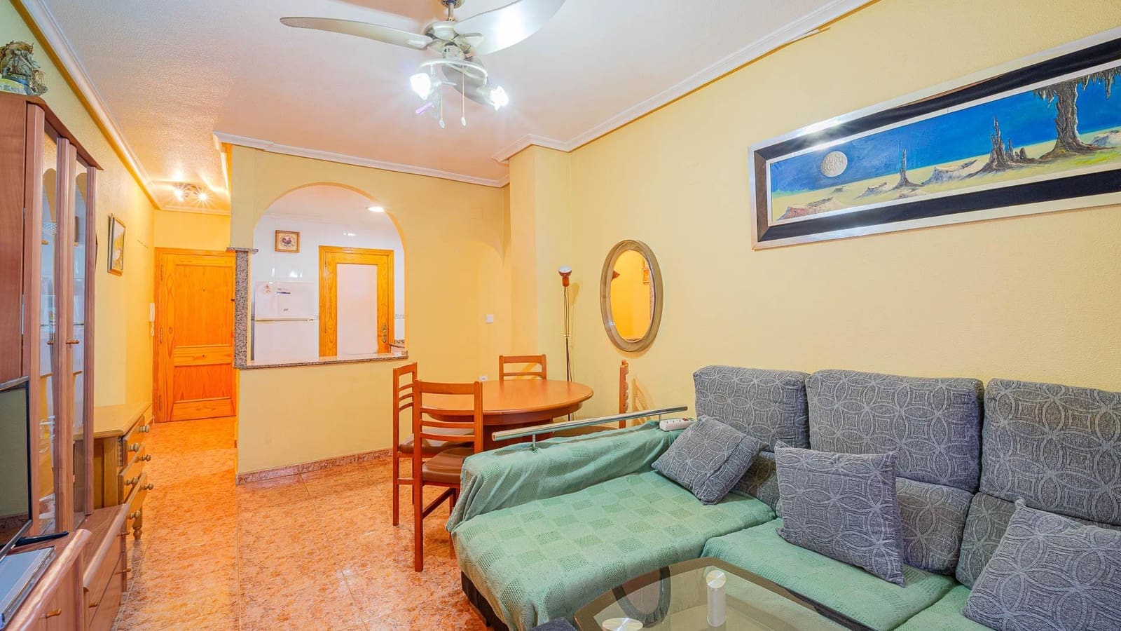 2 slaapkamer Appartement te koop in Torrevieja met zwembad - € 119.999 (Ref: 9548380)