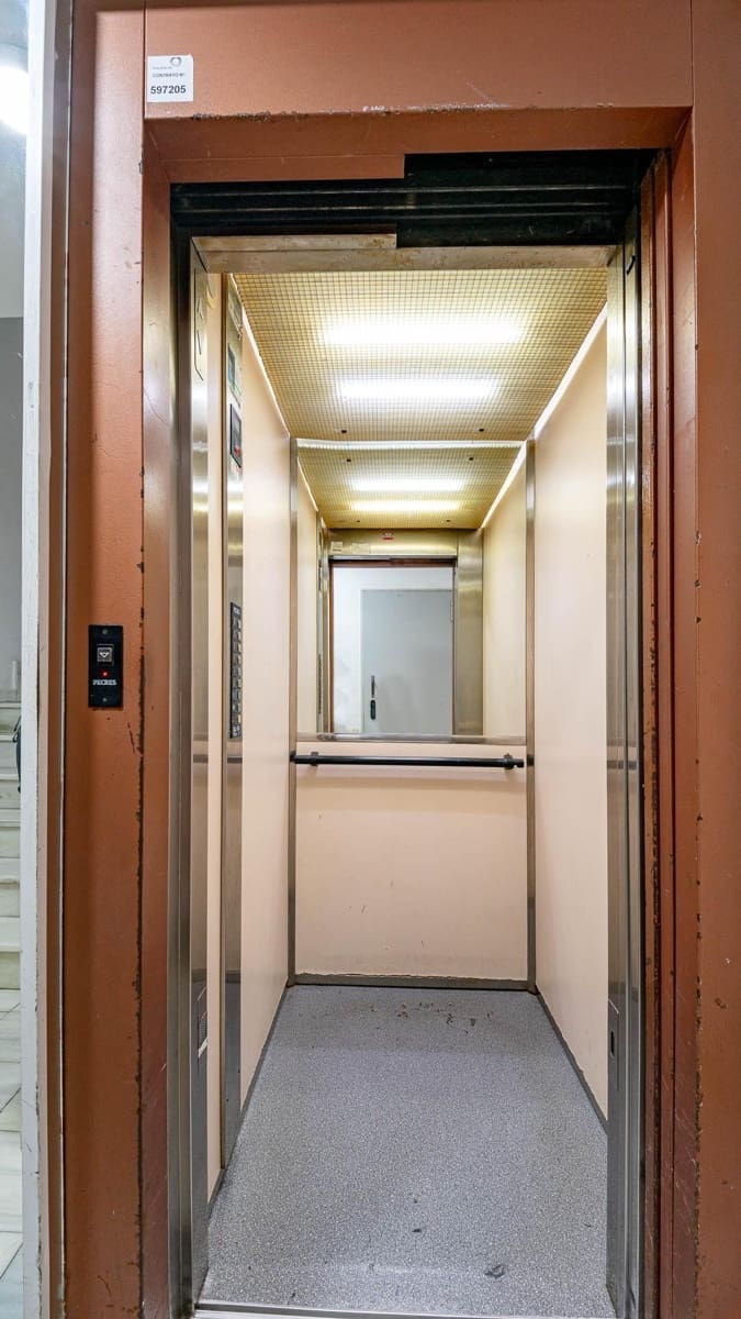 2 sypialnia Apartament na sprzedaż w Torrevieja z basenem garażem - 143 999 € (Ref: 9561942)