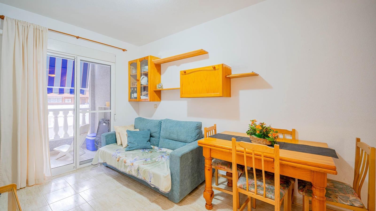 2 sypialnia Apartament na sprzedaż w Torrevieja z basenem garażem - 143 999 € (Ref: 9561942)