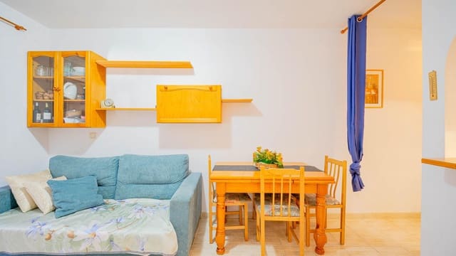 2 quarto Apartamento para venda em Centro, Torrevieja com piscina garagem - 143 999 € (Ref: 9561942)