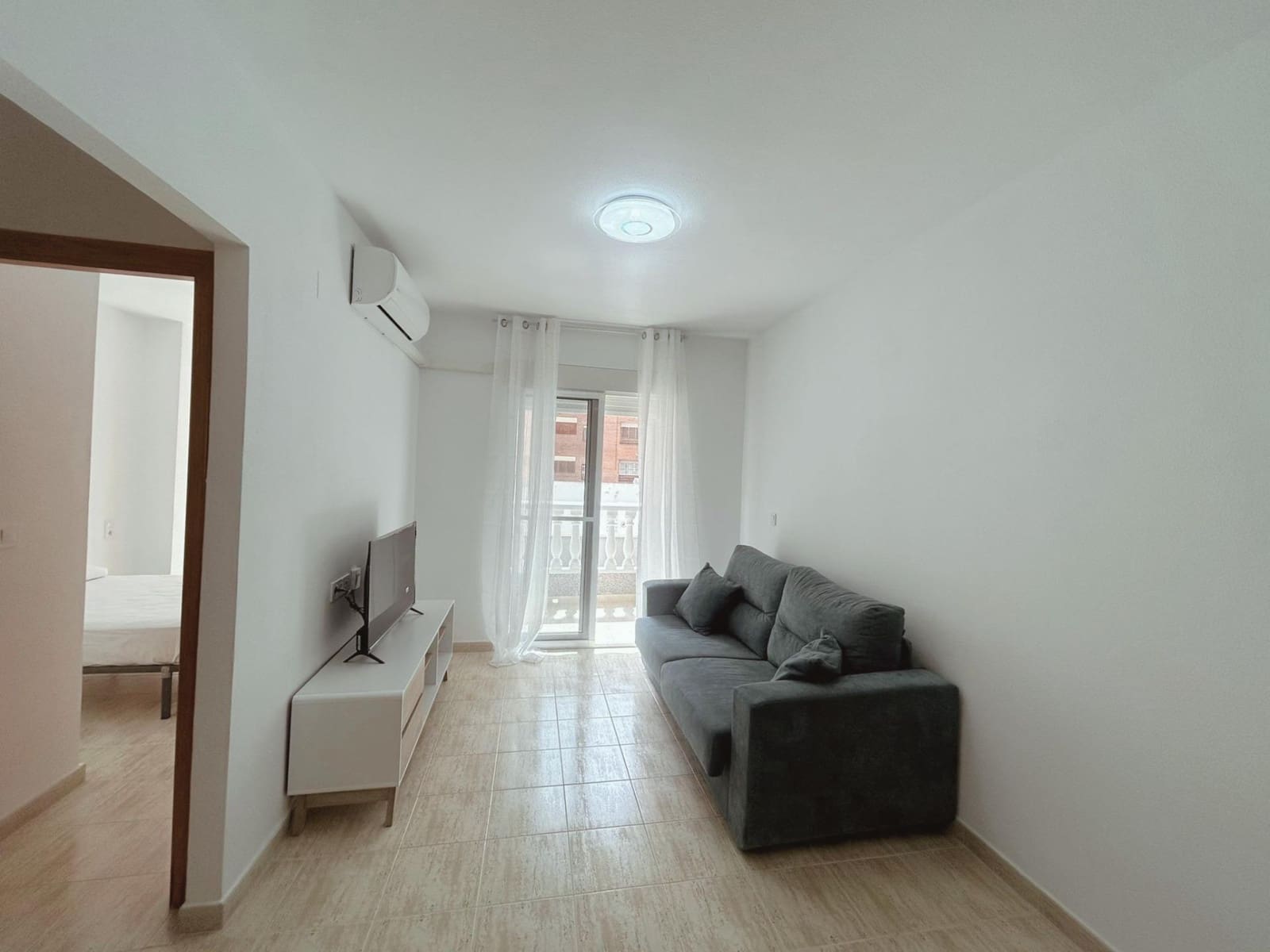 2 chambre Appartement à vendre à Torrevieja avec piscine garage - 134 500 € (Ref: 9561942)